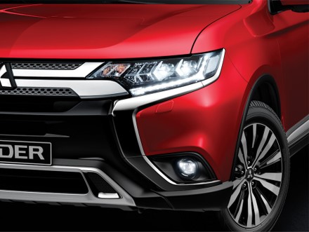 đèn pha mitsubishi outlander